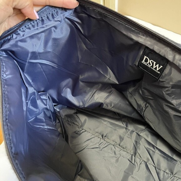 NWOT DSW EXCLUSIVE FREE FELT WEEKENDER BAG TOTE NAVY BLUE - Picture 6 of 11